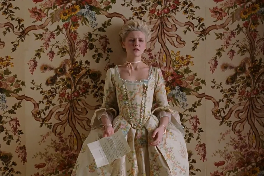 《绝代艳后》电影截图